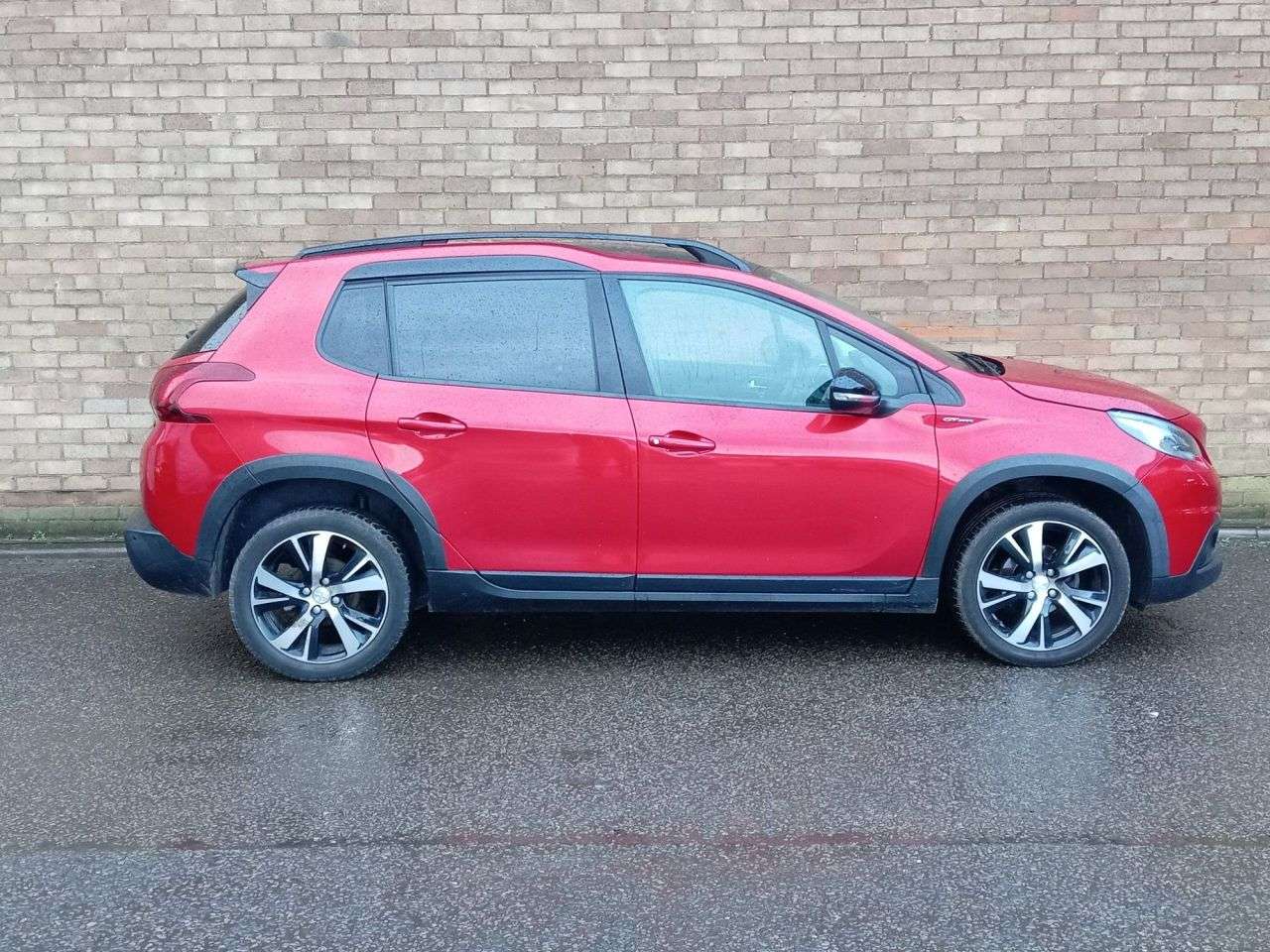 A 2019 PEUGEOT 2008 1.5 BlueHDi GT Line SUV 5dr Diesel Manual Euro 6 (s/s) (100 ps) A 2019 PEUGEOT 2008 1.5 BlueHDi GT Line SUV 5dr Diesel Manual Euro 6 (s/s) (100 ps)