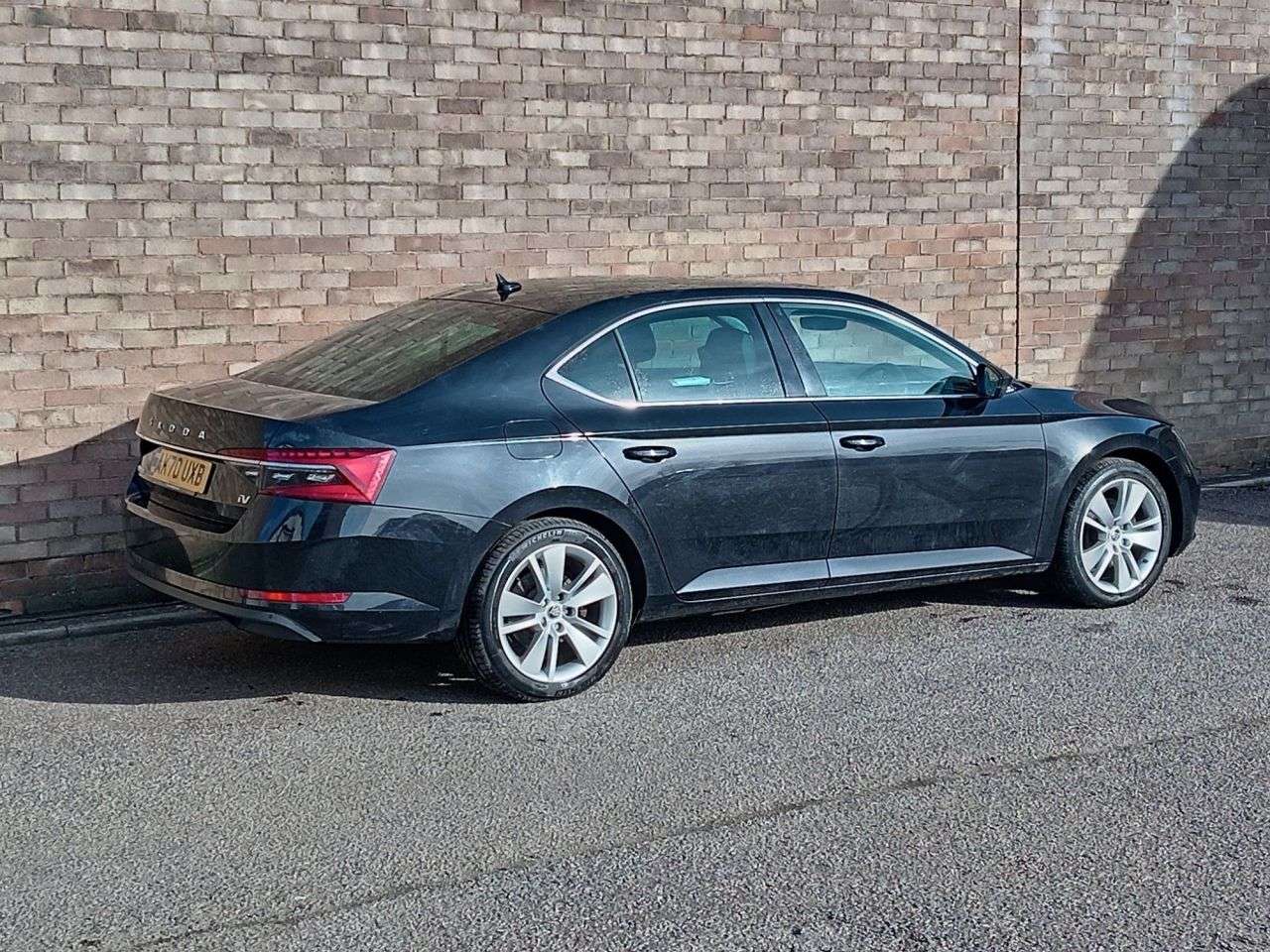 A 2020 SKODA SUPERB 1.4 TSI iV 13kWh SE L Hatchback 5dr Petrol Plug-in Hybrid DSG Euro 6 (s/s) A 2020 SKODA SUPERB 1.4 TSI iV 13kWh SE L Hatchback 5dr Petrol Plug-in Hybrid DSG Euro 6 (s/s)