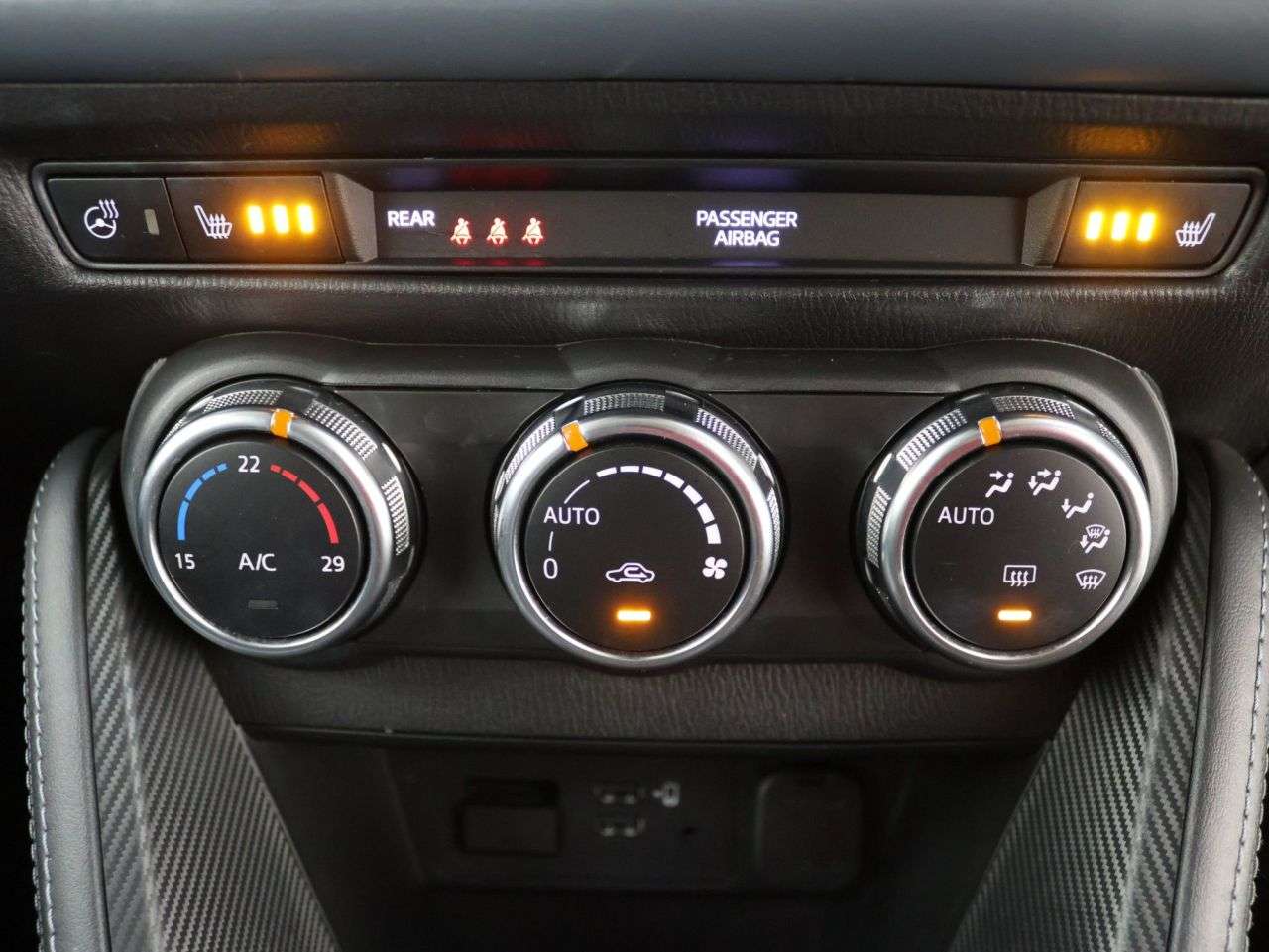 2021 MAZDA MAZDA2 2021 MAZDA MAZDA2