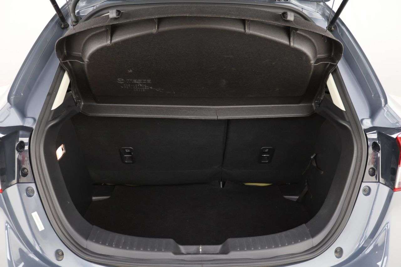 2021 MAZDA MAZDA2 2021 MAZDA MAZDA2