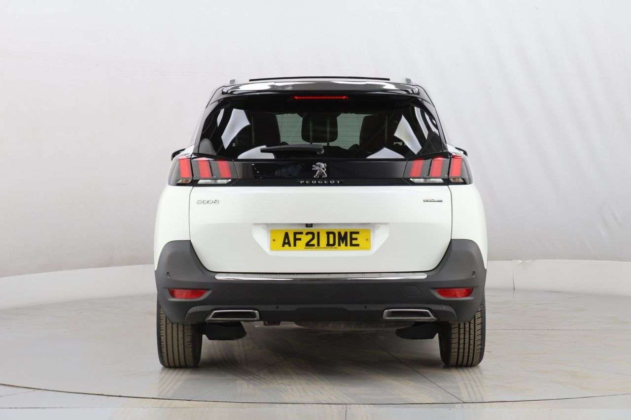 2021 PEUGEOT 5008 2021 PEUGEOT 5008