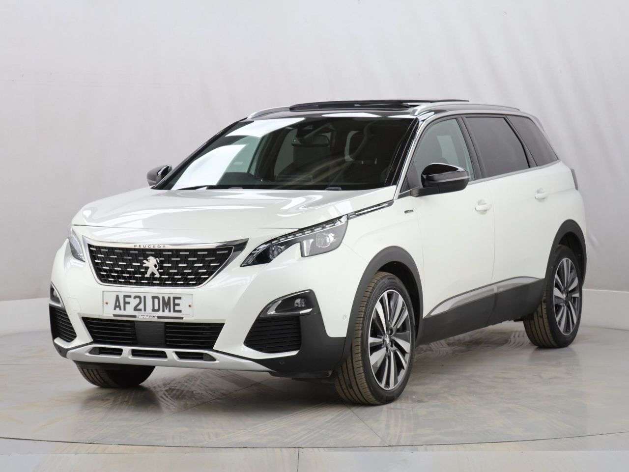 2021 PEUGEOT 5008 2021 PEUGEOT 5008