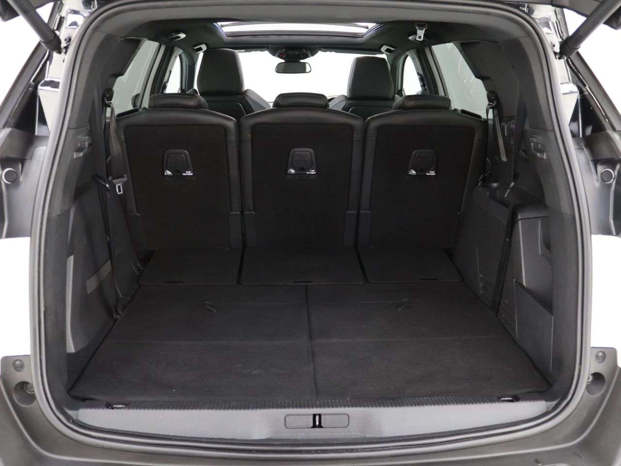 2021 PEUGEOT 5008 2021 PEUGEOT 5008