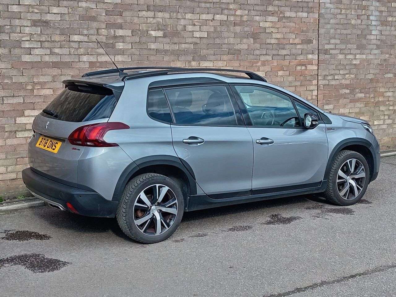 A 2018 PEUGEOT 2008 1.2 PureTech GT Line SUV 5dr Petrol EAT Euro 6 (s/s) (110 ps) A 2018 PEUGEOT 2008 1.2 PureTech GT Line SUV 5dr Petrol EAT Euro 6 (s/s) (110 ps)