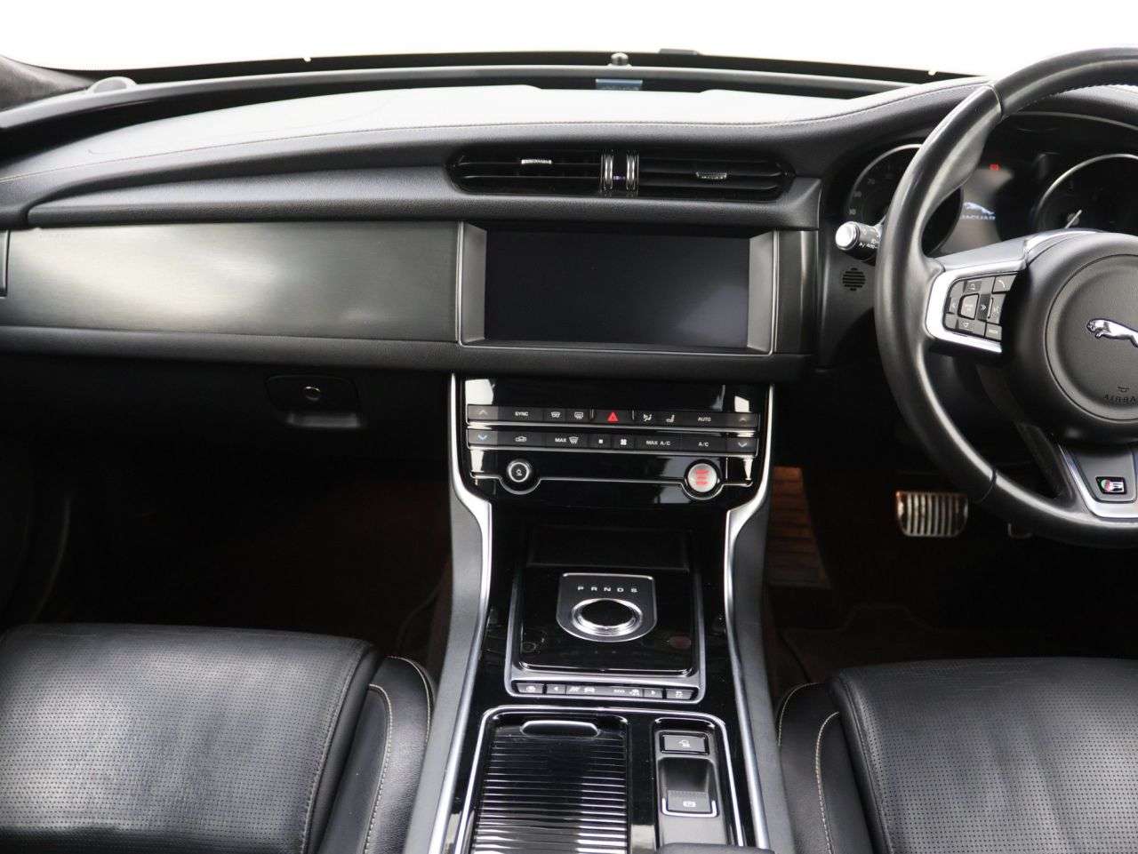 2019 JAGUAR XF 2019 JAGUAR XF