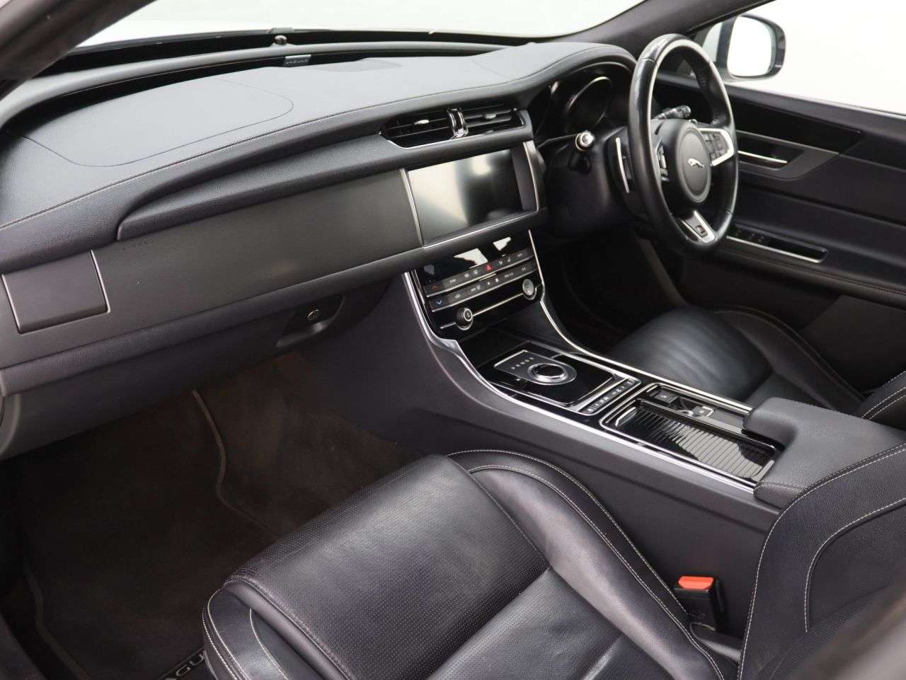 2019 JAGUAR XF 2019 JAGUAR XF