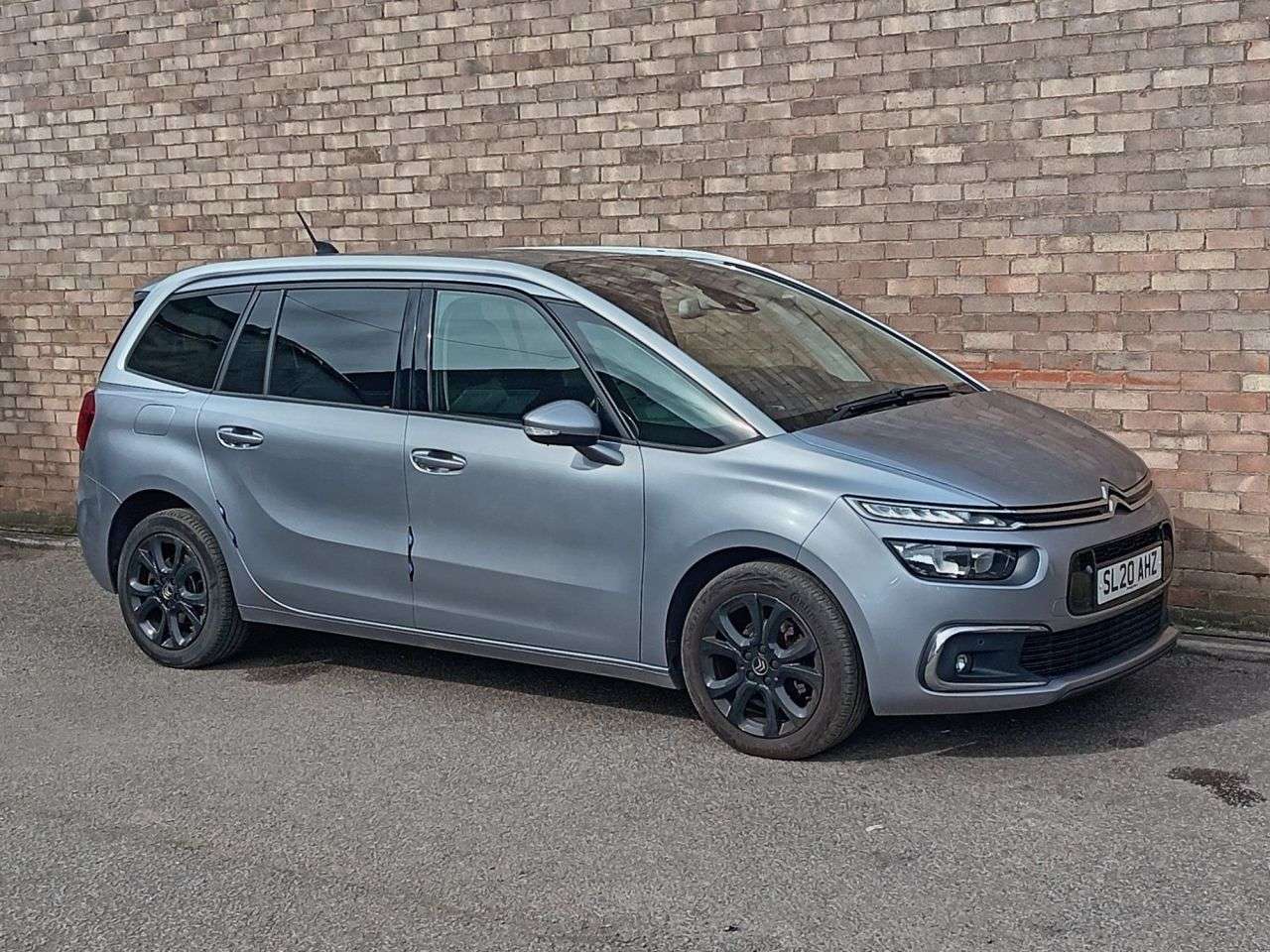 A 2020 CITROEN GRAND C4 SPACETOURER 1.5 BlueHDi Feel Plus MPV 5dr Diesel Manual Euro 6 (s/s) (130 ps) A 2020 CITROEN GRAND C4 SPACETOURER 1.5 BlueHDi Feel Plus MPV 5dr Diesel Manual Euro 6 (s/s) (130 ps)