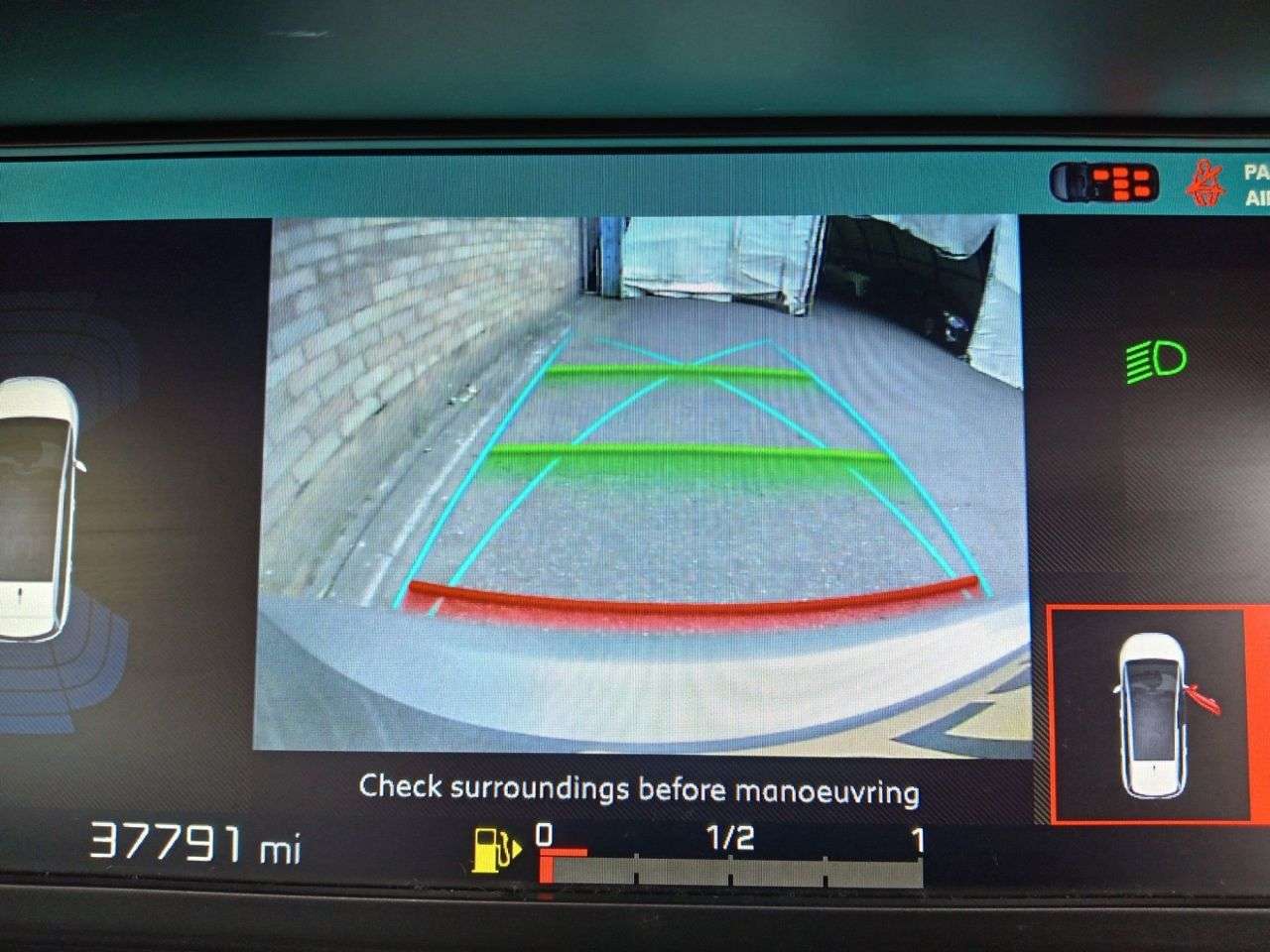 A 2020 CITROEN GRAND C4 SPACETOURER 1.5 BlueHDi Feel Plus MPV 5dr Diesel Manual Euro 6 (s/s) (130 ps) A 2020 CITROEN GRAND C4 SPACETOURER 1.5 BlueHDi Feel Plus MPV 5dr Diesel Manual Euro 6 (s/s) (130 ps)