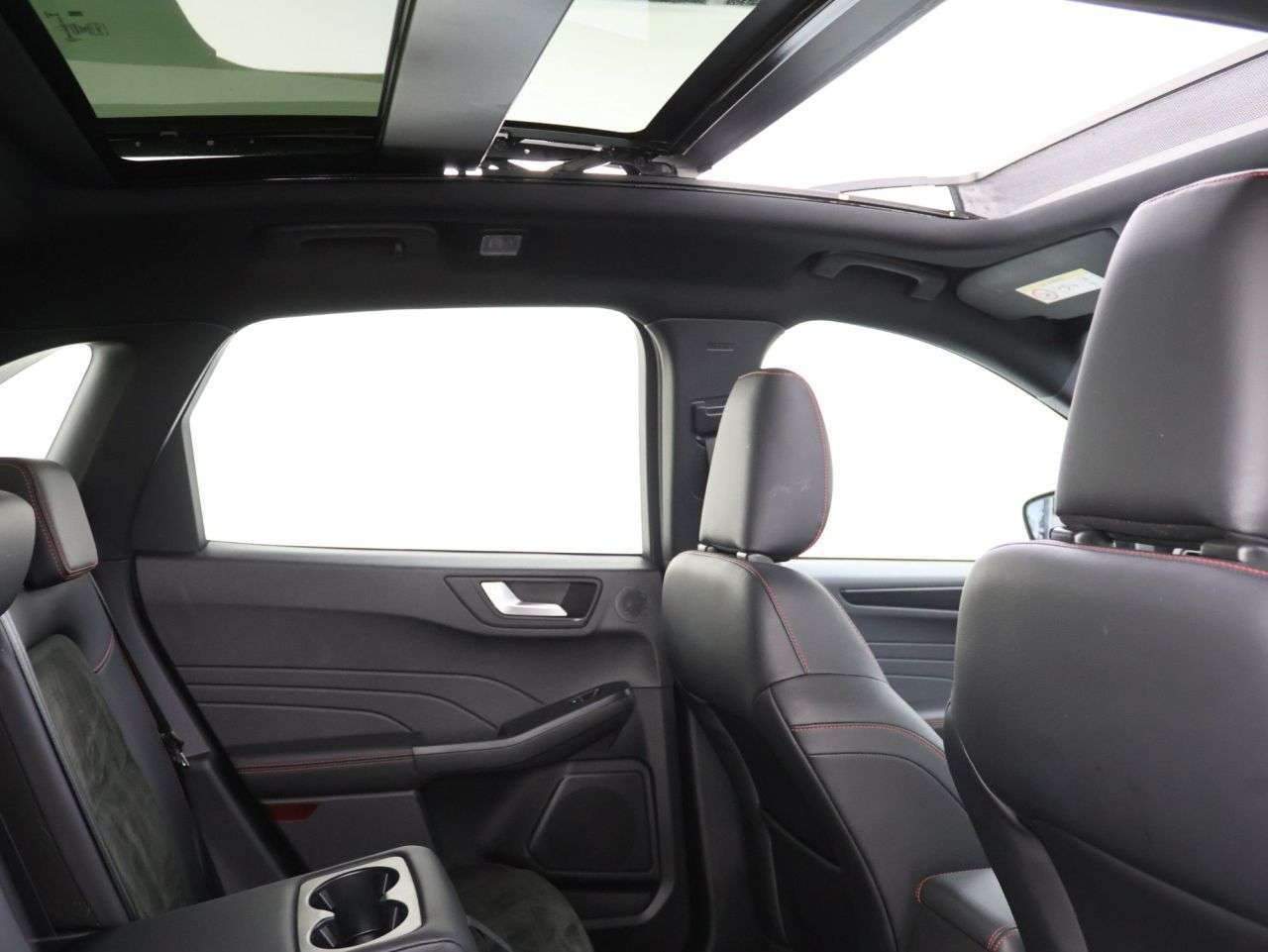 A 2023 FORD KUGA 2.5 EcoBoost Duratec 14.4kWh ST-Line X SUV 5dr Petrol Plug-in Hybrid CVT Eu A 2023 FORD KUGA 2.5 EcoBoost Duratec 14.4kWh ST-Line X SUV 5dr Petrol Plug-in Hybrid CVT Eu