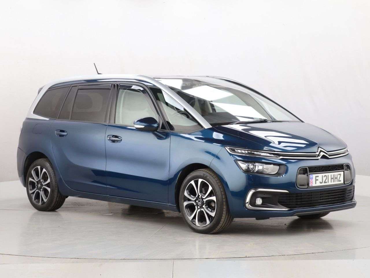 A 2021 CITROEN GRAND C4 SPACETOURER 1.5 BlueHDi Flair Plus MPV 5dr Diesel EAT8 Euro 6 (s/s) (130 ps) A 2021 CITROEN GRAND C4 SPACETOURER 1.5 BlueHDi Flair Plus MPV 5dr Diesel EAT8 Euro 6 (s/s) (130 ps)
