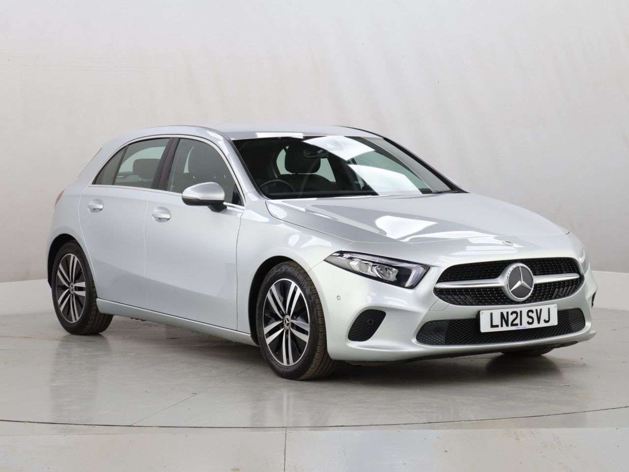 A 2021 MERCEDES-BENZ A CLASS 1.3 A180 Sport (Executive) Hatchback 5dr Petrol 7G-DCT Euro 6 (s/s) (136 ps A 2021 MERCEDES-BENZ A CLASS 1.3 A180 Sport (Executive) Hatchback 5dr Petrol 7G-DCT Euro 6 (s/s) (136 ps