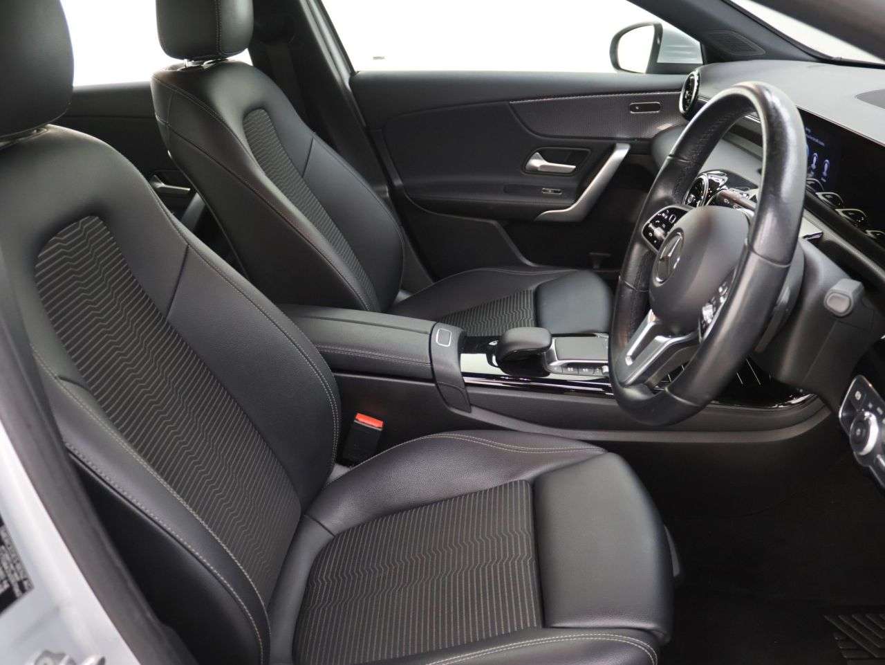 2021 MERCEDES-BENZ A CLASS 2021 MERCEDES-BENZ A CLASS