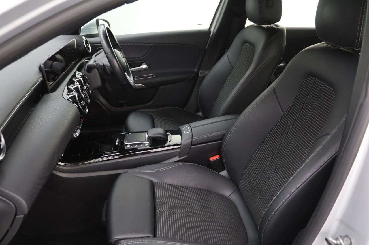 2021 MERCEDES-BENZ A CLASS 2021 MERCEDES-BENZ A CLASS