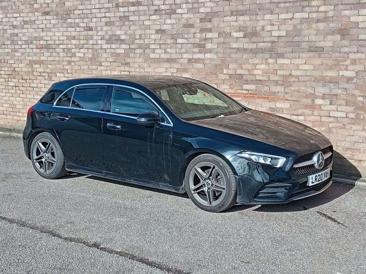 A 2020 MERCEDES-BENZ A CLASS 1.3 A200 AMG Line (Premium 2) Hatchback 5dr Petrol 7G-DCT Euro 6 (s/s) (163 A 2020 MERCEDES-BENZ A CLASS 1.3 A200 AMG Line (Premium 2) Hatchback 5dr Petrol 7G-DCT Euro 6 (s/s) (163