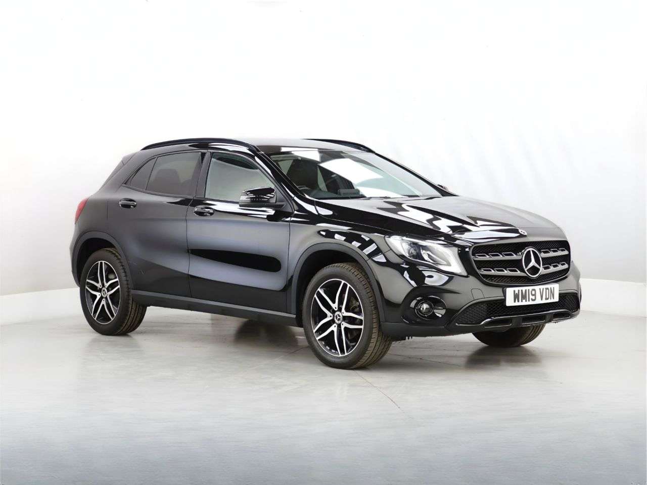 A 2019 MERCEDES-BENZ GLA CLASS 1.6 GLA180 Urban Edition SUV 5dr Petrol 7G-DCT Euro 6 (s/s) (122 ps) A 2019 MERCEDES-BENZ GLA CLASS 1.6 GLA180 Urban Edition SUV 5dr Petrol 7G-DCT Euro 6 (s/s) (122 ps)