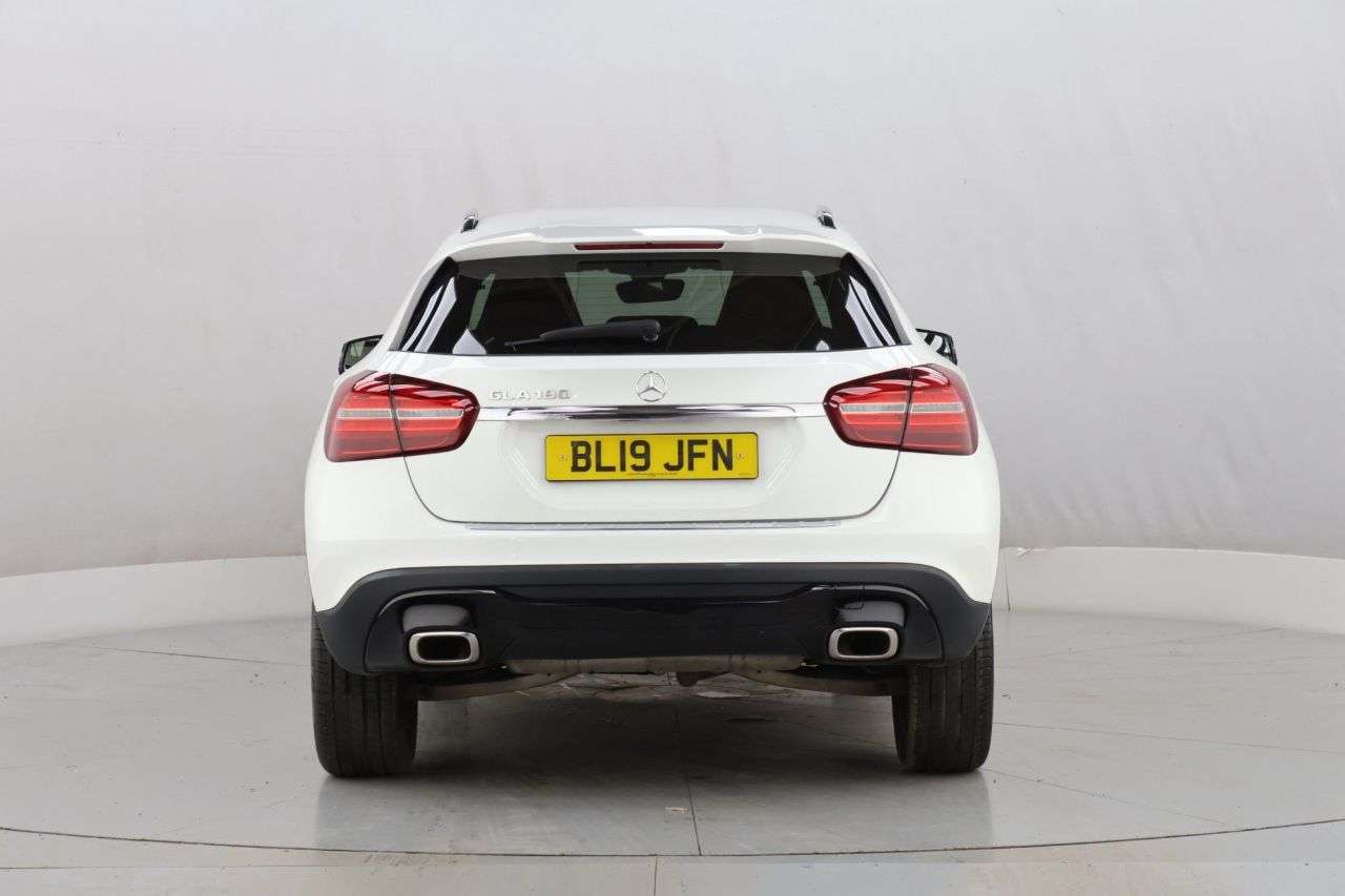 2019 MERCEDES-BENZ GLA CLASS 2019 MERCEDES-BENZ GLA CLASS