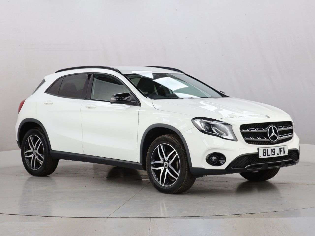 A 2019 MERCEDES-BENZ GLA CLASS 1.6 GLA180 Urban Edition SUV 5dr Petrol Manual Euro 6 (s/s) (122 ps) A 2019 MERCEDES-BENZ GLA CLASS 1.6 GLA180 Urban Edition SUV 5dr Petrol Manual Euro 6 (s/s) (122 ps)