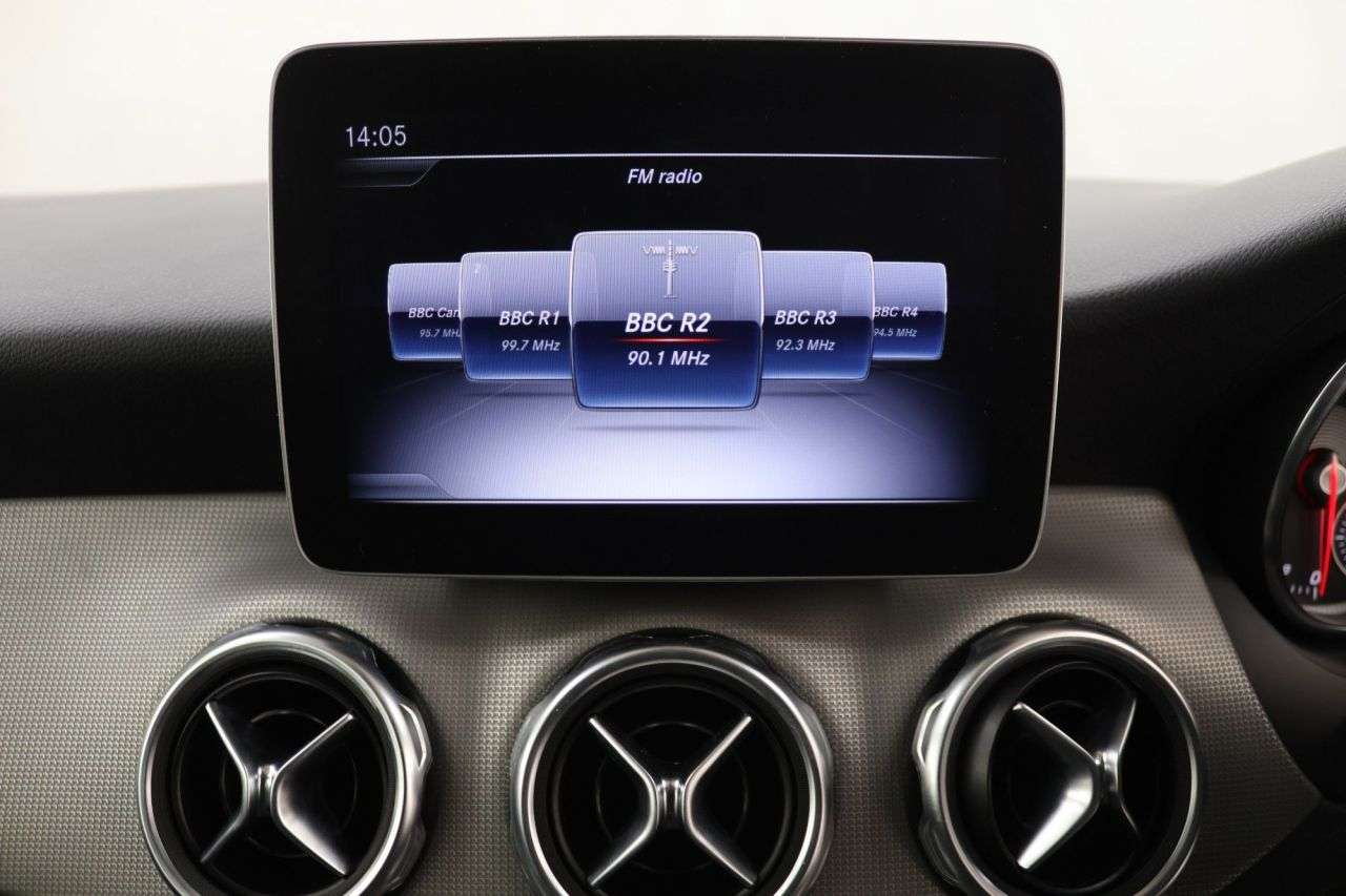 2019 MERCEDES-BENZ GLA CLASS 2019 MERCEDES-BENZ GLA CLASS