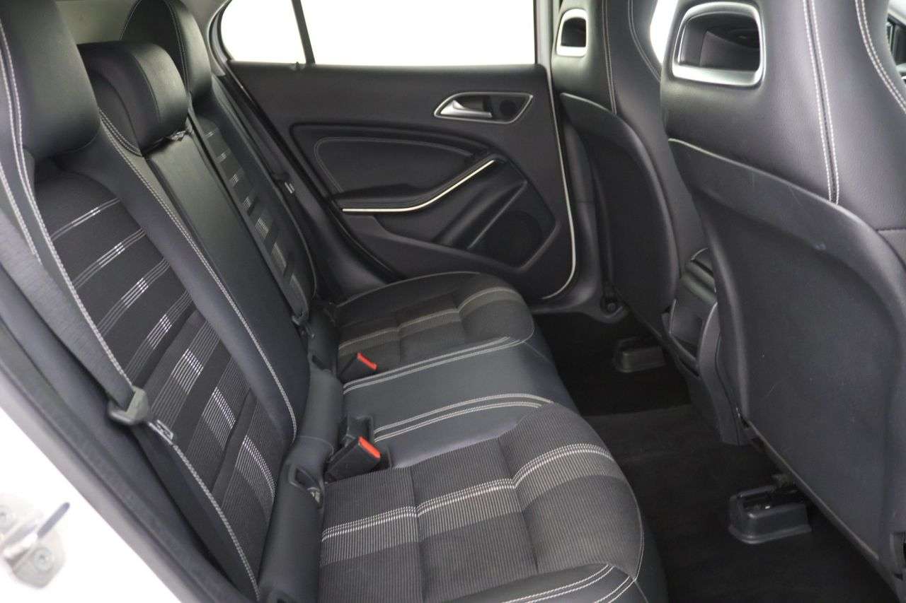 2019 MERCEDES-BENZ GLA CLASS 2019 MERCEDES-BENZ GLA CLASS