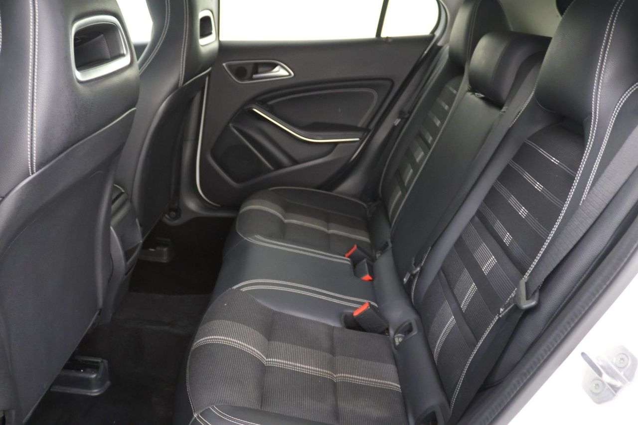 2019 MERCEDES-BENZ GLA CLASS 2019 MERCEDES-BENZ GLA CLASS