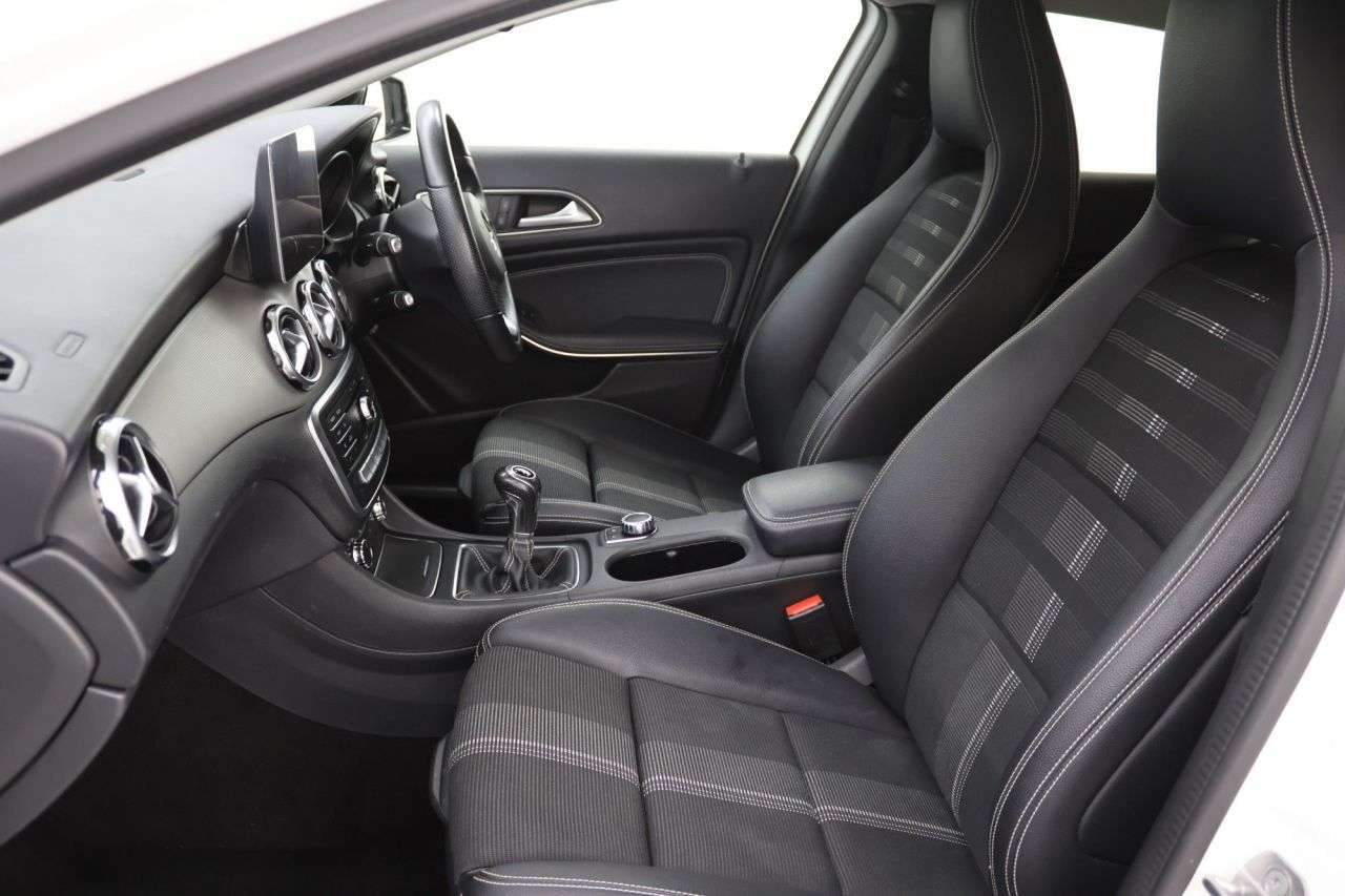 2019 MERCEDES-BENZ GLA CLASS 2019 MERCEDES-BENZ GLA CLASS