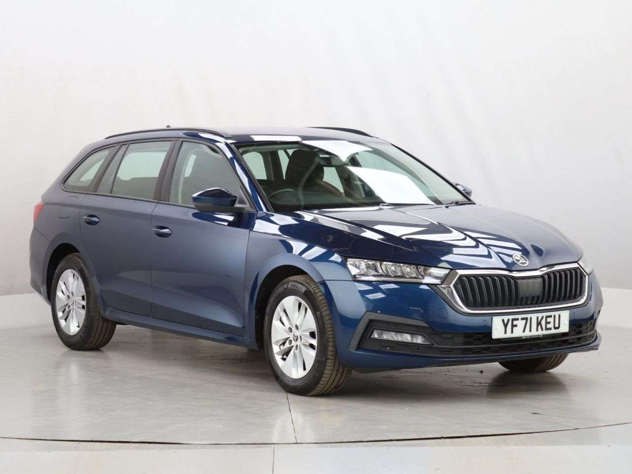 A 2022 SKODA OCTAVIA 2.0 TDI SE Technology Estate 5dr Diesel Manual Euro 6 (s/s) (150 ps) A 2022 SKODA OCTAVIA 2.0 TDI SE Technology Estate 5dr Diesel Manual Euro 6 (s/s) (150 ps)