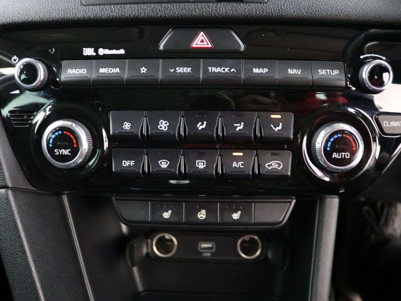 2018 KIA SPORTAGE 2018 KIA SPORTAGE