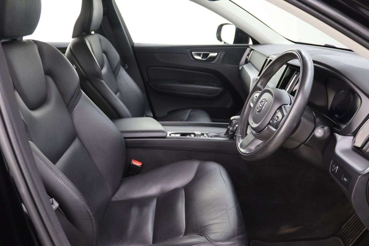 2020 VOLVO XC60 2020 VOLVO XC60