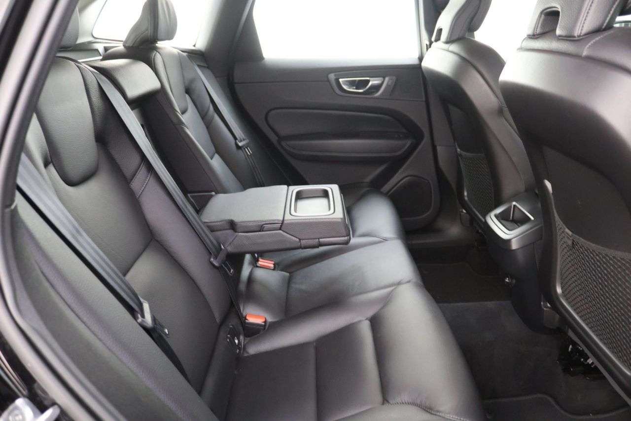 2020 VOLVO XC60 2020 VOLVO XC60