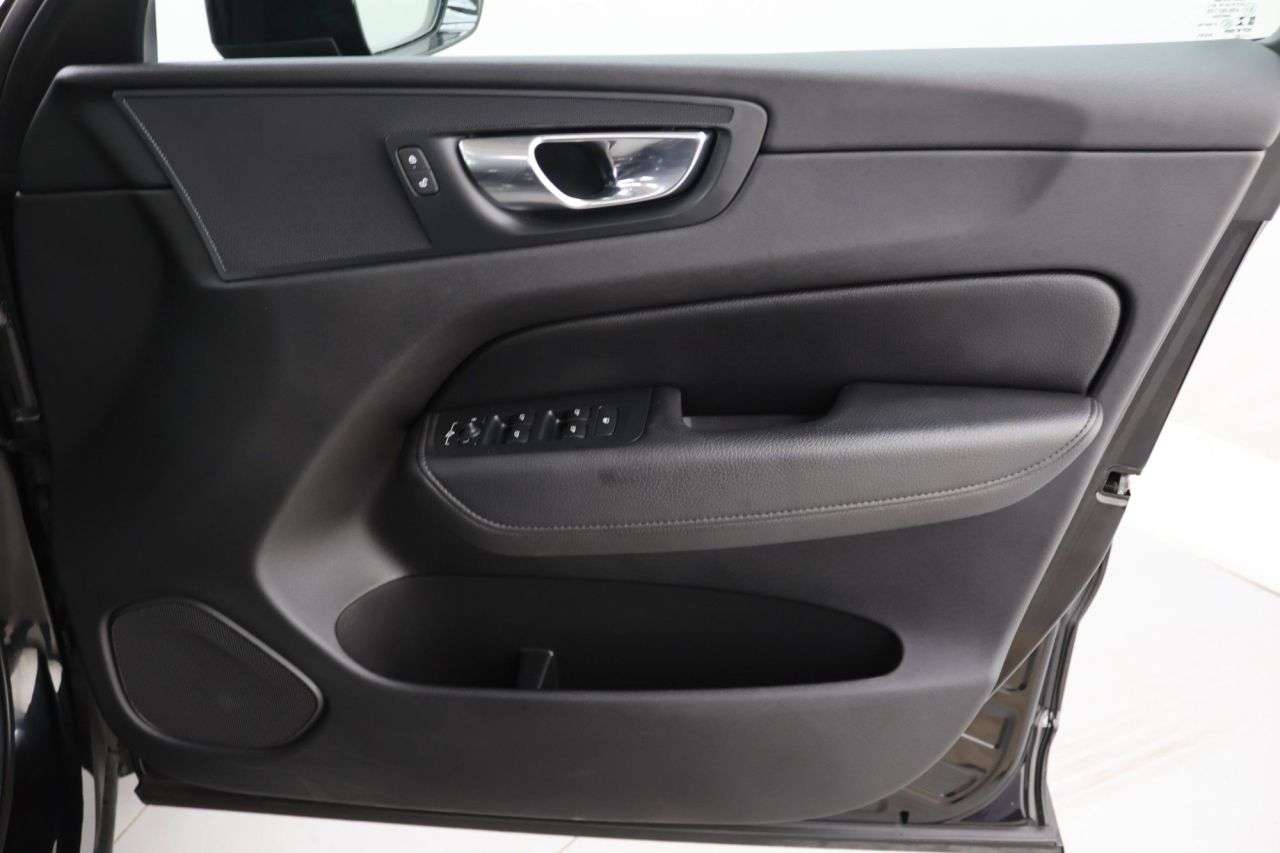 2020 VOLVO XC60 2020 VOLVO XC60