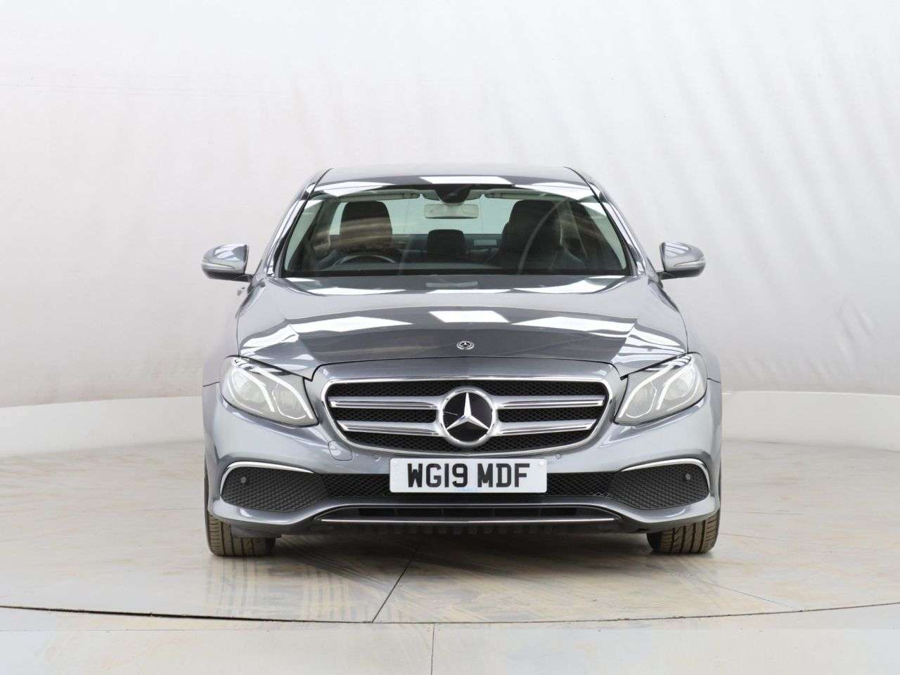 A 2019 MERCEDES-BENZ E CLASS 2.0 E200 SE Saloon 4dr Petrol G-Tronic+ Euro 6 (s/s) (184 ps) A 2019 MERCEDES-BENZ E CLASS 2.0 E200 SE Saloon 4dr Petrol G-Tronic+ Euro 6 (s/s) (184 ps)