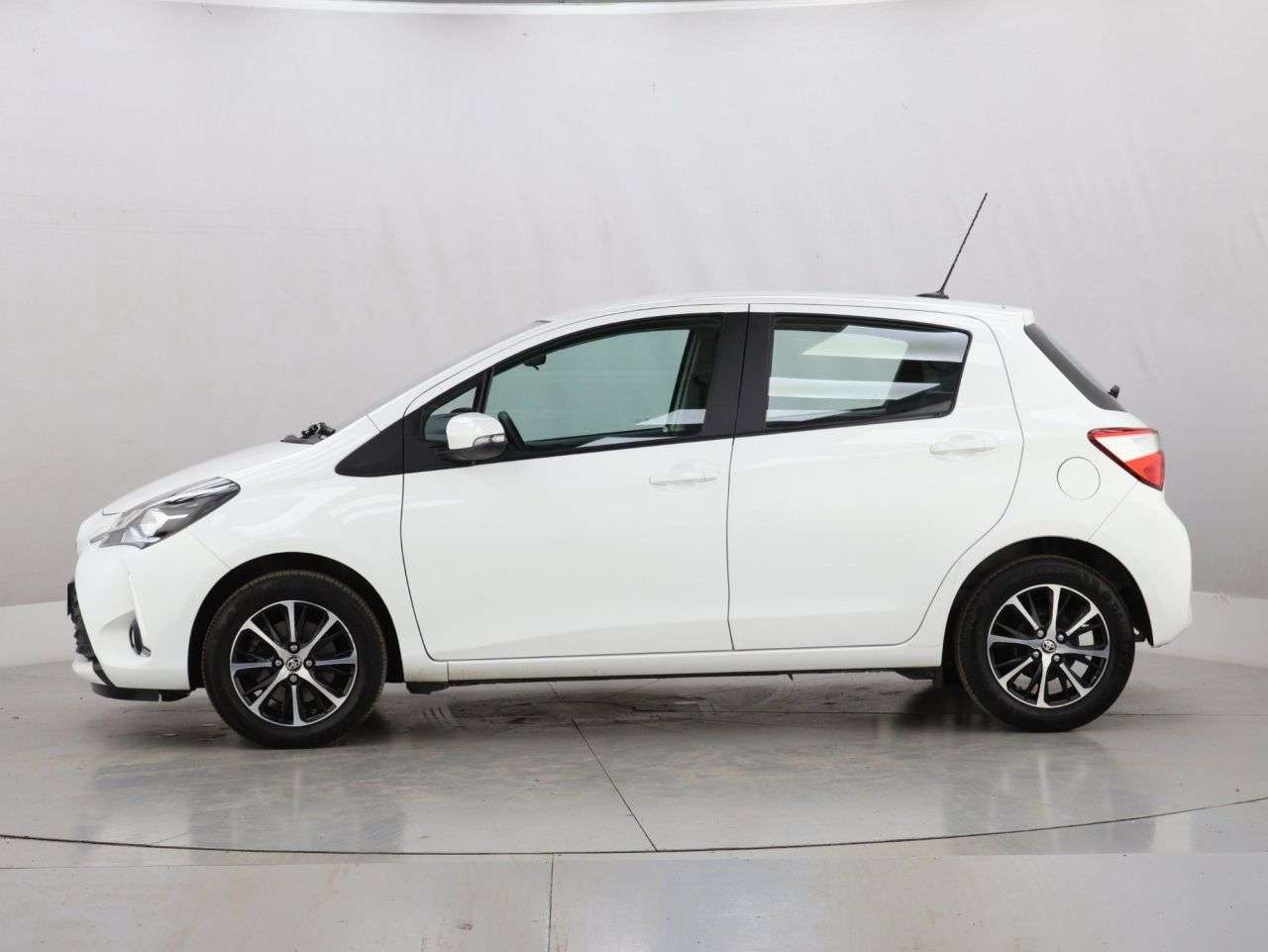 2019 TOYOTA YARIS 2019 TOYOTA YARIS