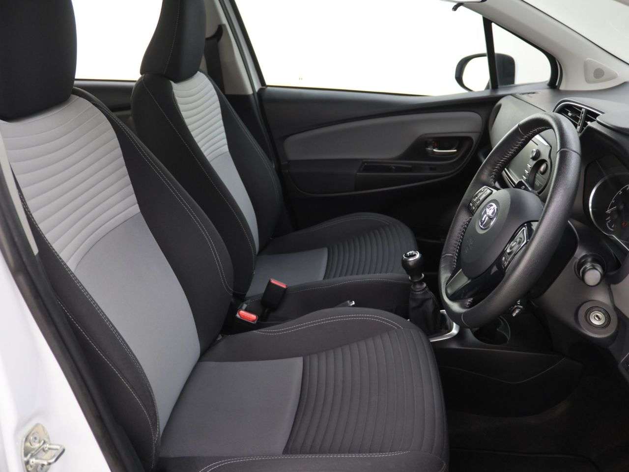 2019 TOYOTA YARIS 2019 TOYOTA YARIS