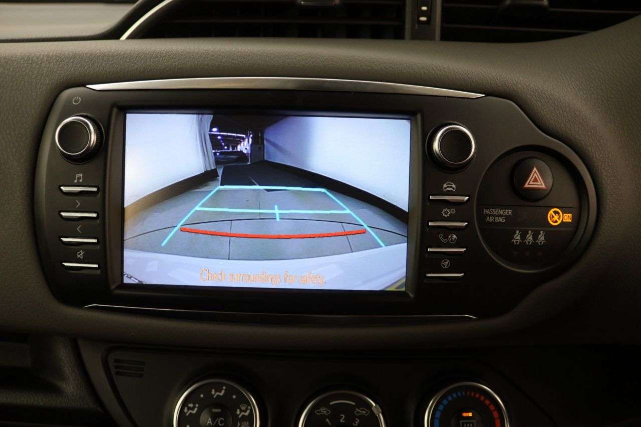 2019 TOYOTA YARIS 2019 TOYOTA YARIS