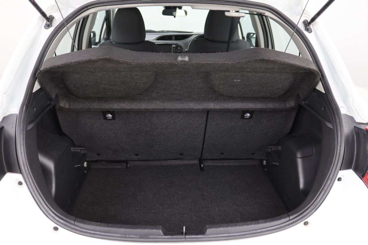 2019 TOYOTA YARIS 2019 TOYOTA YARIS