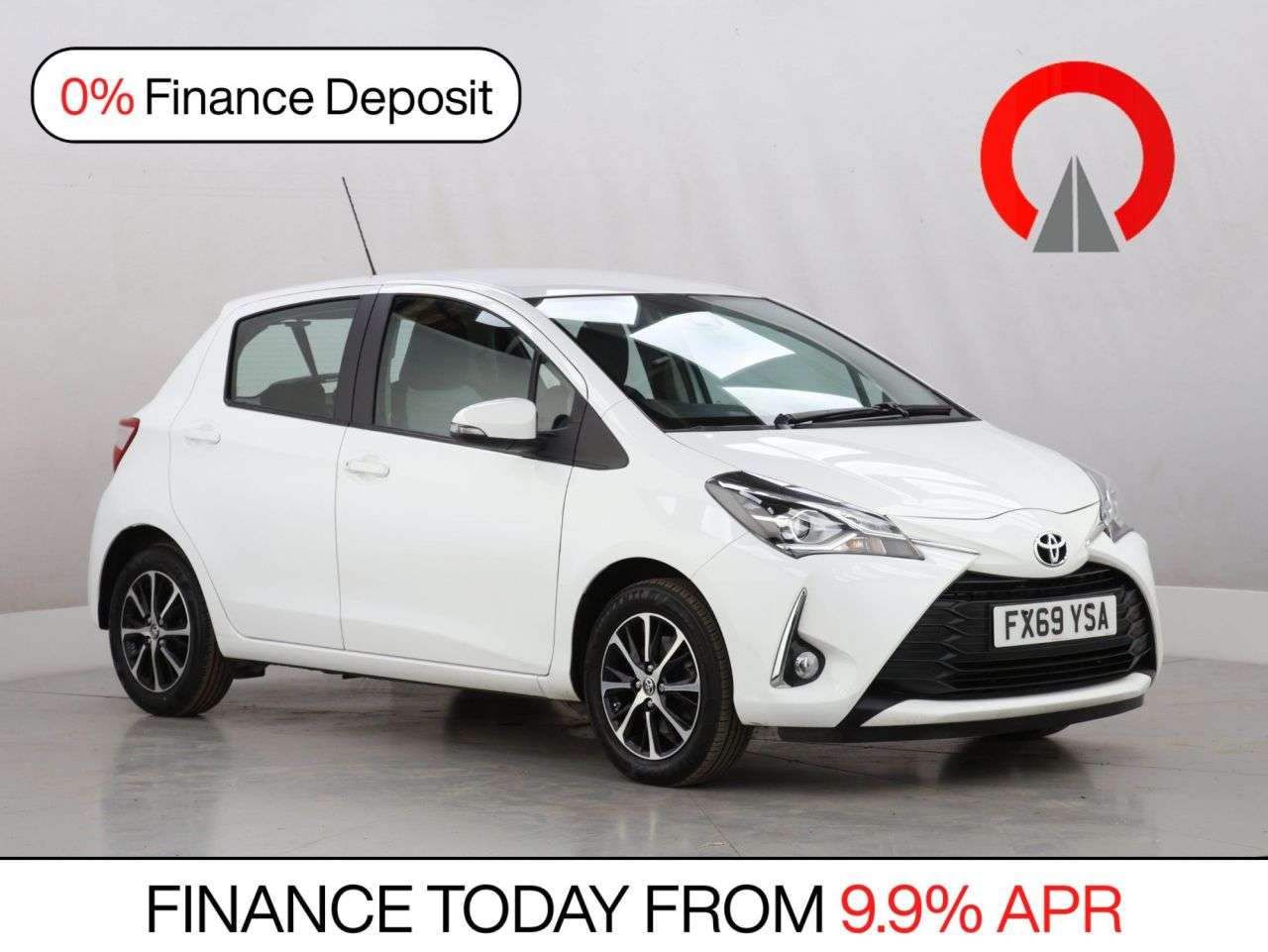 A 2019 TOYOTA YARIS 1.5 VVT-i Icon Tech Hatchback 5dr Petrol Manual Euro 6 (111 ps) A 2019 TOYOTA YARIS 1.5 VVT-i Icon Tech Hatchback 5dr Petrol Manual Euro 6 (111 ps)