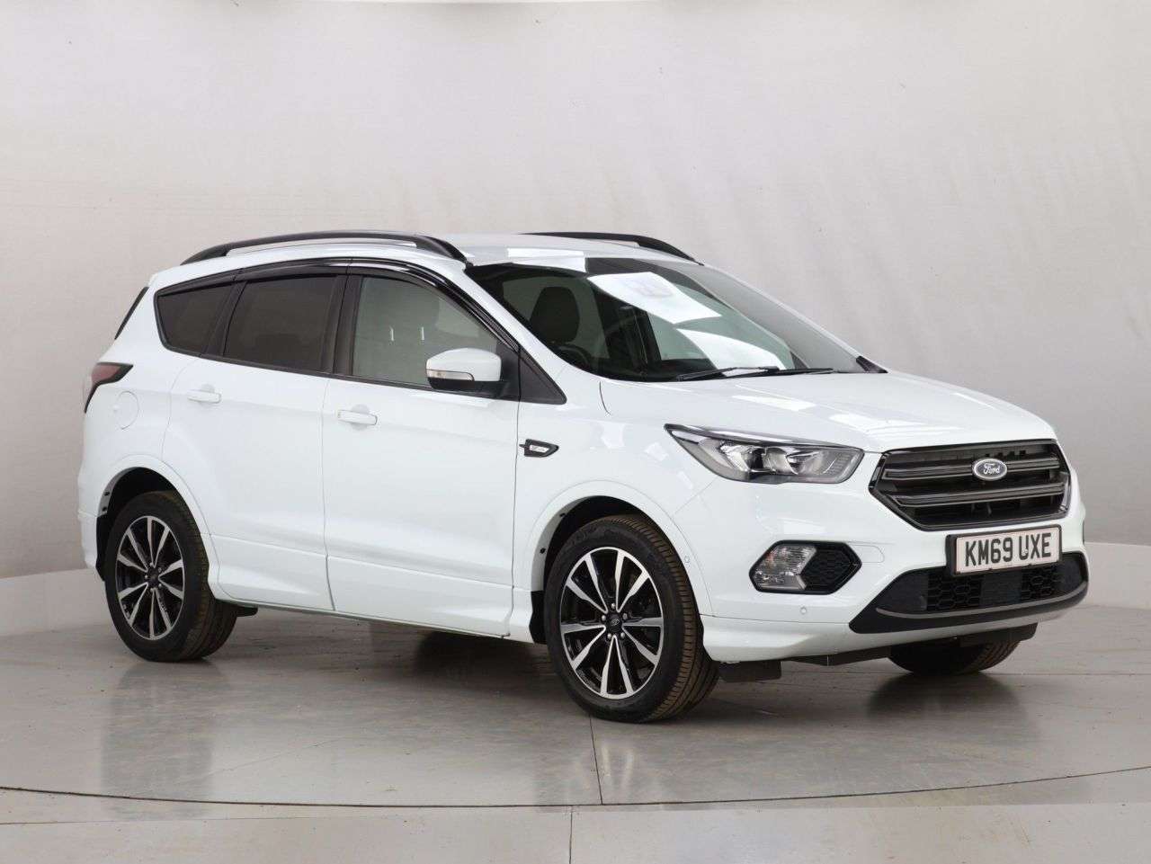 A 2019 FORD KUGA 2.0 TDCi EcoBlue ST-Line SUV 5dr Diesel Manual Euro 6 (s/s) (150 ps) A 2019 FORD KUGA 2.0 TDCi EcoBlue ST-Line SUV 5dr Diesel Manual Euro 6 (s/s) (150 ps)
