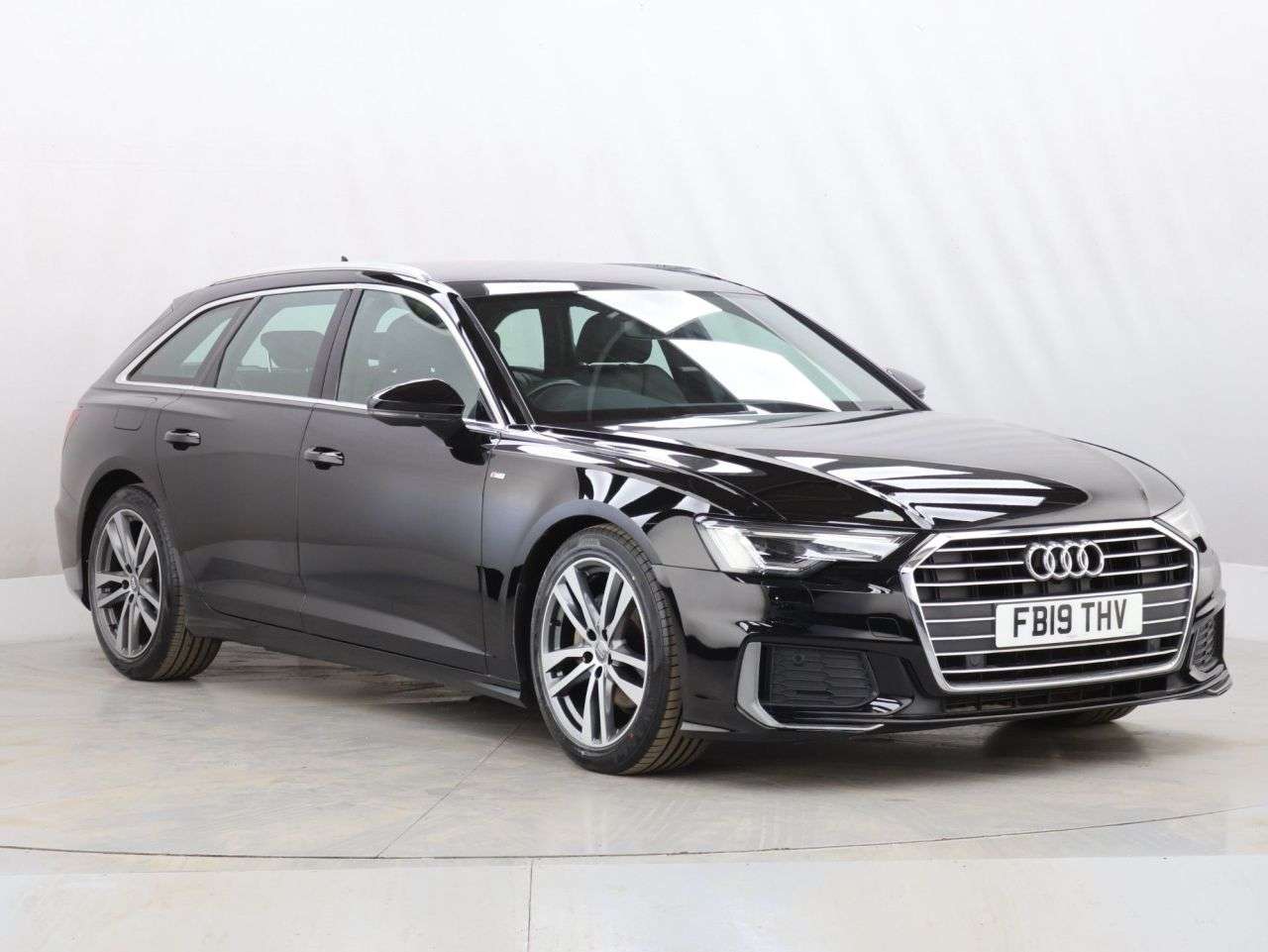 A 2019 AUDI A6 AVANT 2.0 TDI 40 S line Estate 5dr Diesel S Tronic Euro 6 (s/s) (204 ps) A 2019 AUDI A6 AVANT 2.0 TDI 40 S line Estate 5dr Diesel S Tronic Euro 6 (s/s) (204 ps)
