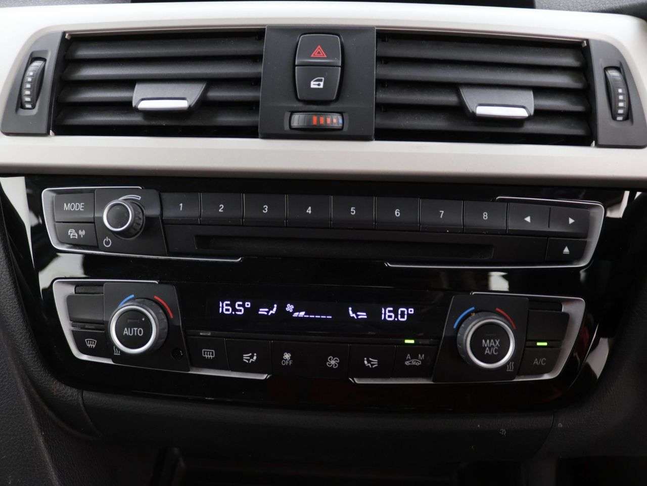 2017 BMW 3 SERIES 2017 BMW 3 SERIES