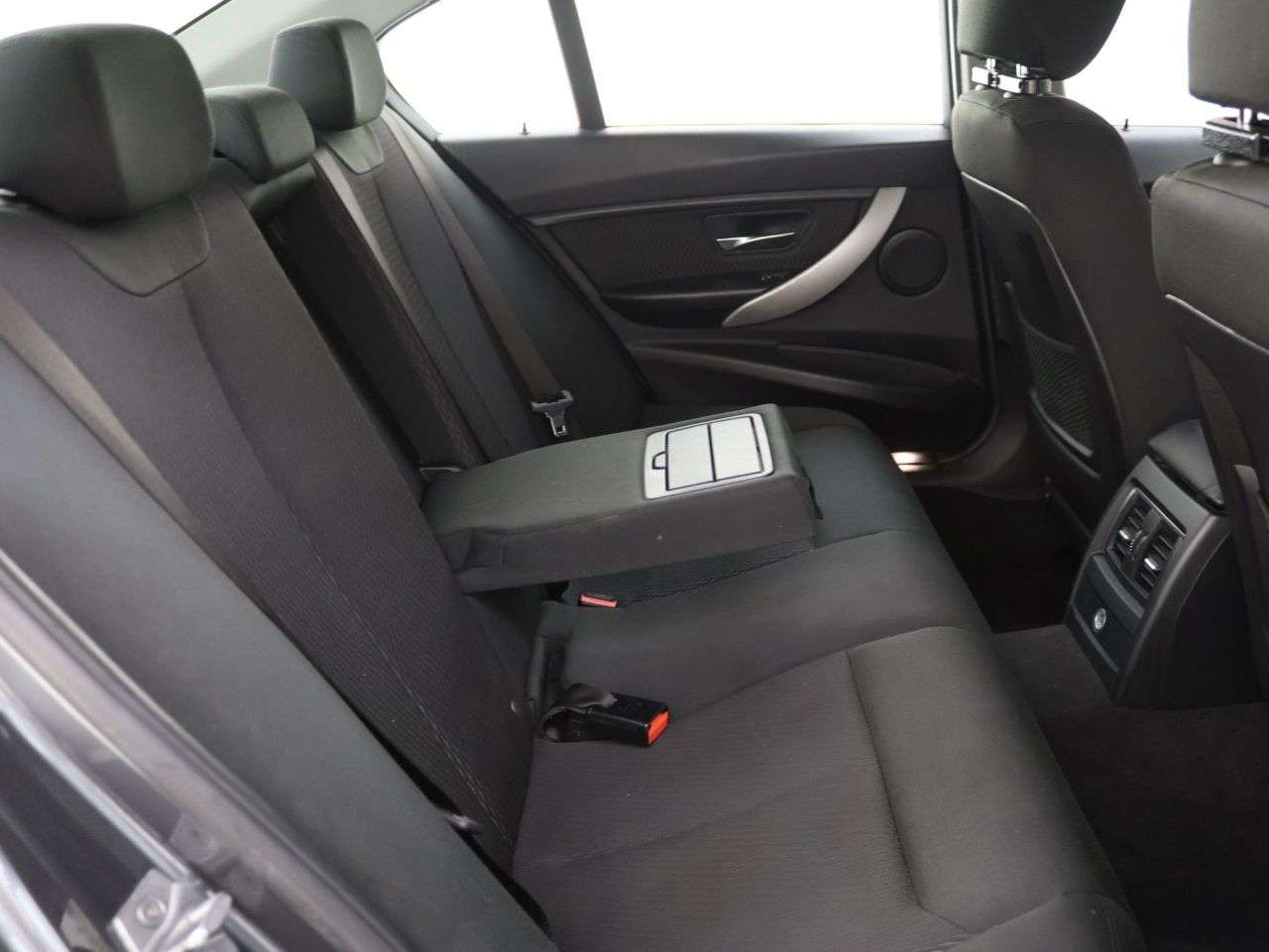 2017 BMW 3 SERIES 2017 BMW 3 SERIES