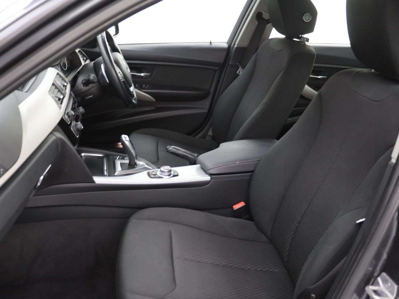 2017 BMW 3 SERIES 2017 BMW 3 SERIES