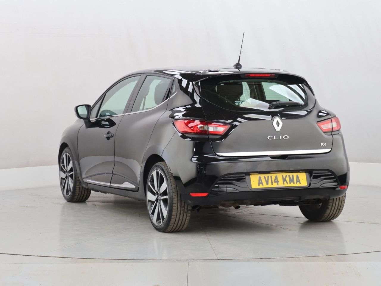 2014 RENAULT CLIO 2014 RENAULT CLIO
