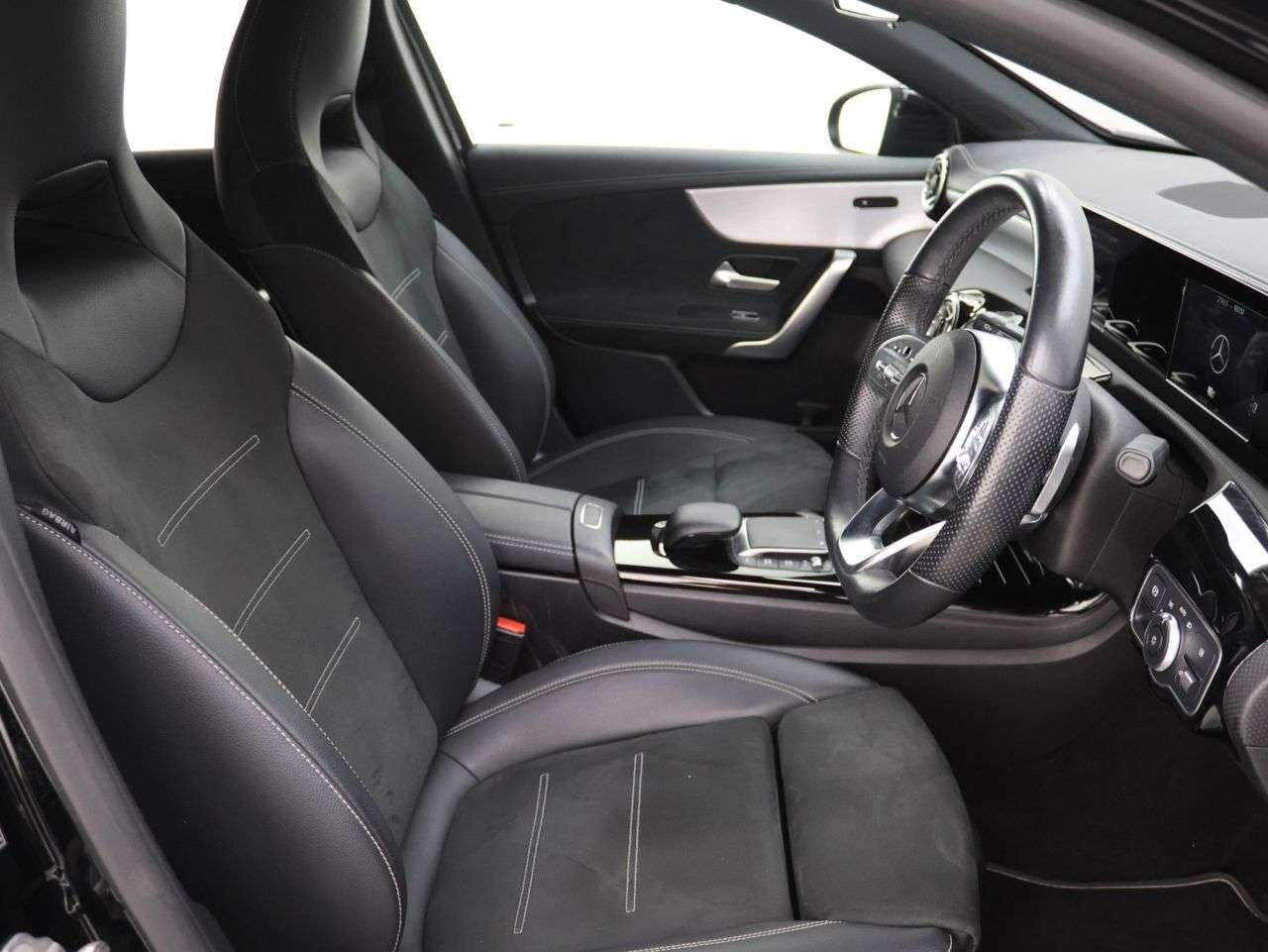 2021 MERCEDES-BENZ A CLASS 2021 MERCEDES-BENZ A CLASS