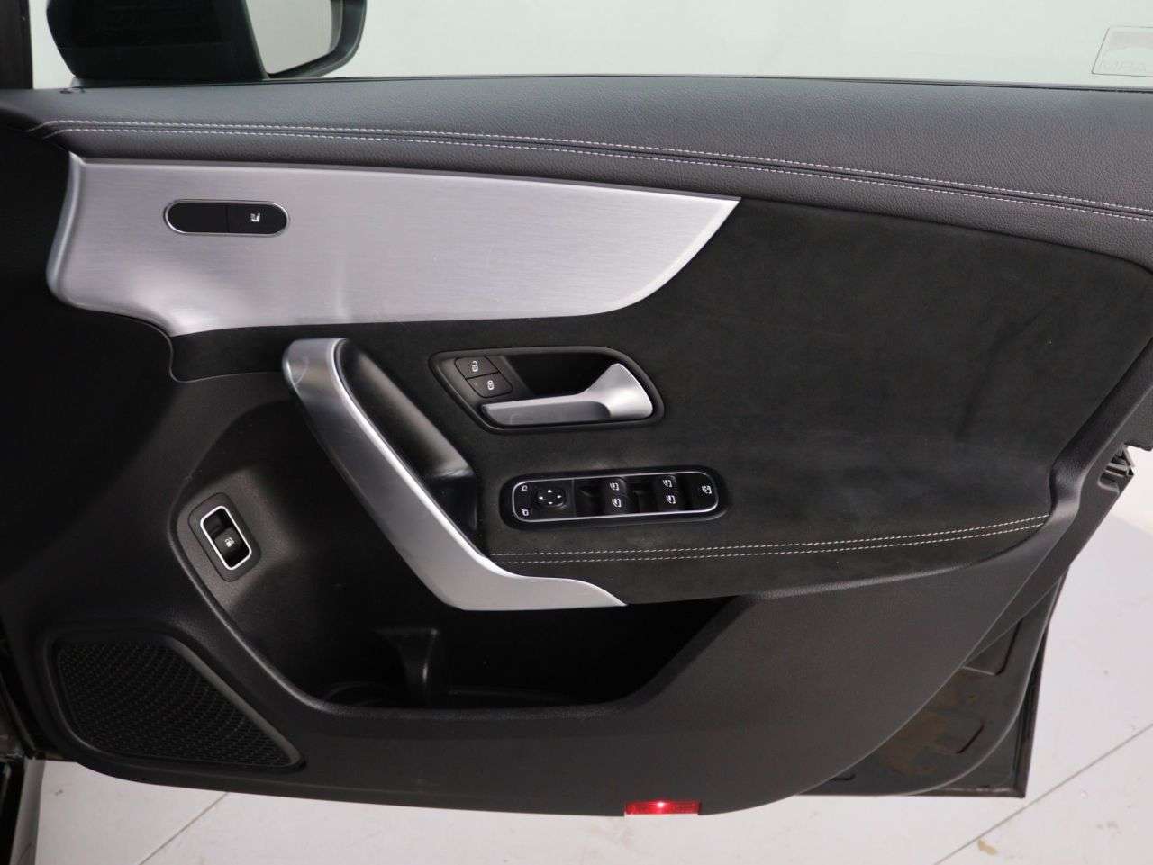 2021 MERCEDES-BENZ A CLASS 2021 MERCEDES-BENZ A CLASS