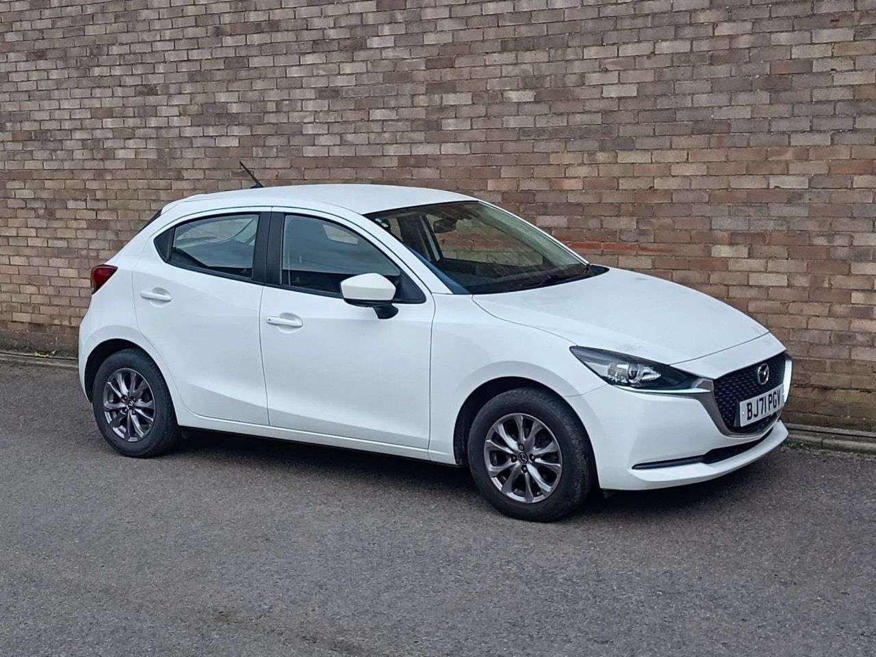 A 2022 MAZDA MAZDA2 1.5 SKYACTIV-G SE-L Hatchback 5dr Petrol Manual Euro 6 (s/s) (75 ps) A 2022 MAZDA MAZDA2 1.5 SKYACTIV-G SE-L Hatchback 5dr Petrol Manual Euro 6 (s/s) (75 ps)