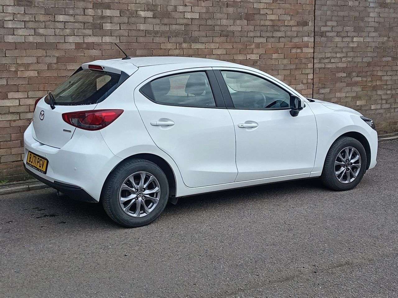A 2022 MAZDA MAZDA2 1.5 SKYACTIV-G SE-L Hatchback 5dr Petrol Manual Euro 6 (s/s) (75 ps) A 2022 MAZDA MAZDA2 1.5 SKYACTIV-G SE-L Hatchback 5dr Petrol Manual Euro 6 (s/s) (75 ps)