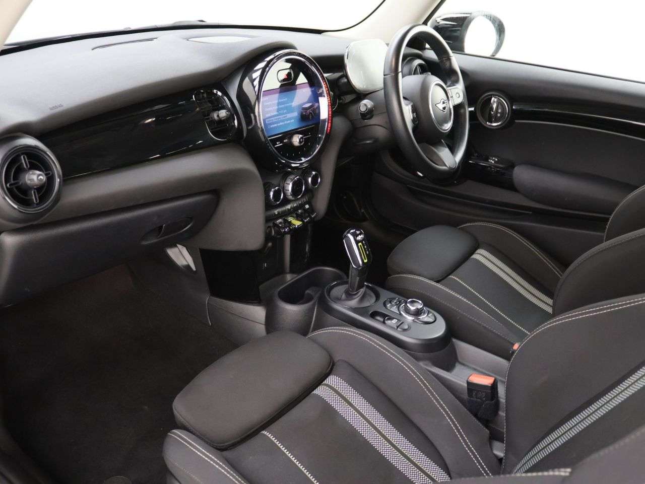 2021 MINI ELECTRIC HATCH 2021 MINI ELECTRIC HATCH