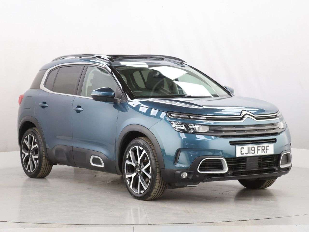 A 2019 CITROEN C5 AIRCROSS 1.2 PureTech Flair Plus SUV 5dr Petrol Manual Euro 6 (s/s) (130 ps) A 2019 CITROEN C5 AIRCROSS 1.2 PureTech Flair Plus SUV 5dr Petrol Manual Euro 6 (s/s) (130 ps)