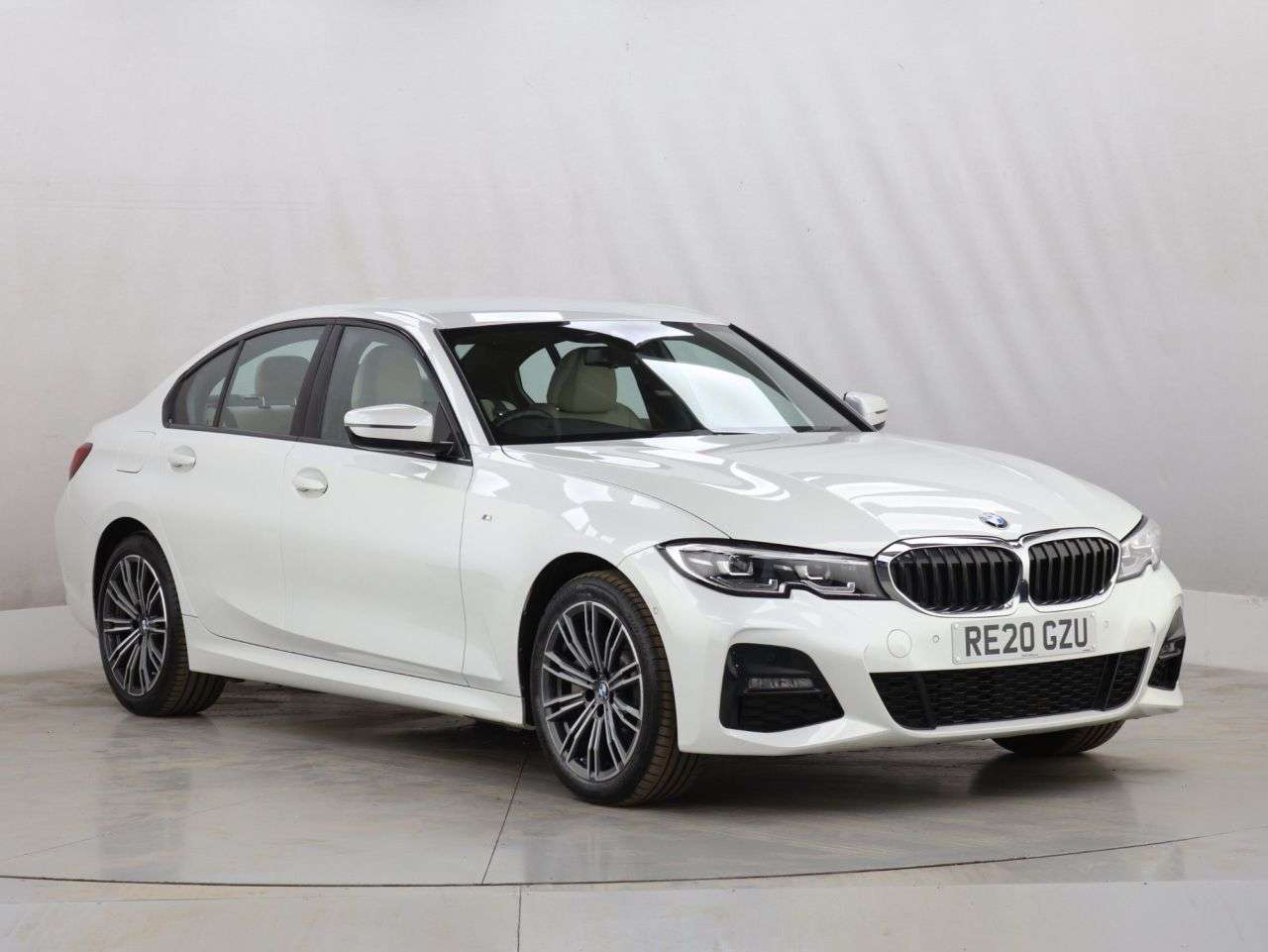A 2020 BMW 3 SERIES 2.0 330e 12kWh M Sport Saloon 4dr Petrol Plug-in Hybrid Auto Euro 6 (s/s) ( A 2020 BMW 3 SERIES 2.0 330e 12kWh M Sport Saloon 4dr Petrol Plug-in Hybrid Auto Euro 6 (s/s) (