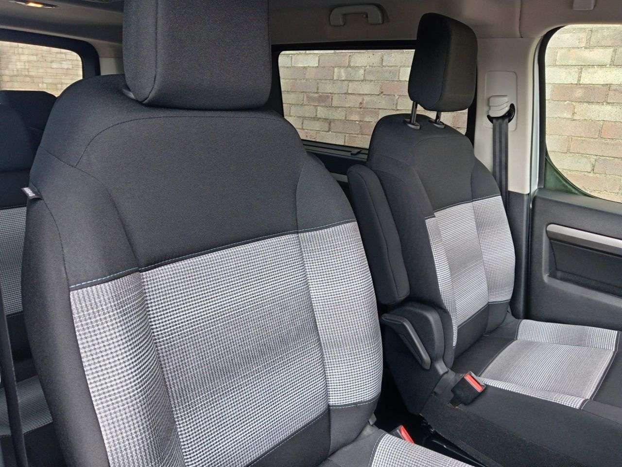 A 2019 CITROEN SPACETOURER 1.5 BlueHDi Feel M MPV 5dr Diesel Manual MWB Euro 6 (s/s) (120 ps) A 2019 CITROEN SPACETOURER 1.5 BlueHDi Feel M MPV 5dr Diesel Manual MWB Euro 6 (s/s) (120 ps)